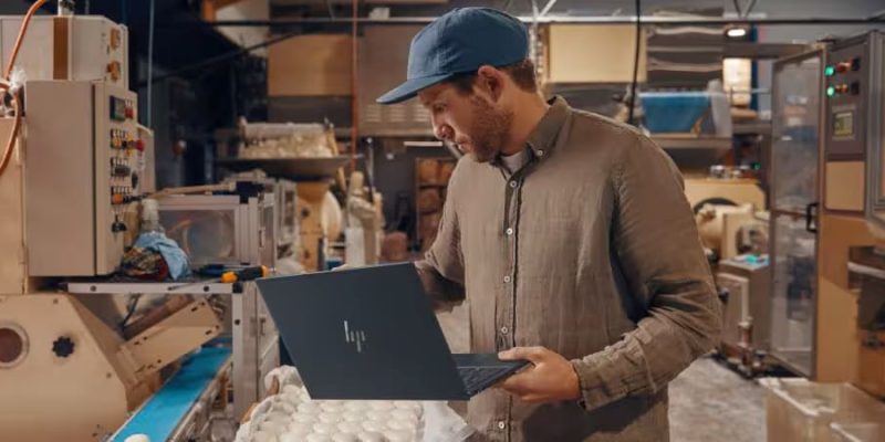 HP Dragonfly G4 adalah laptop bisnis premium